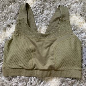 Gym shark true textured sports bra size medium